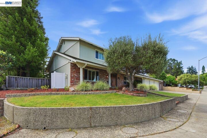 Property Photo:  2481 Palmira Pl  CA 94583 
