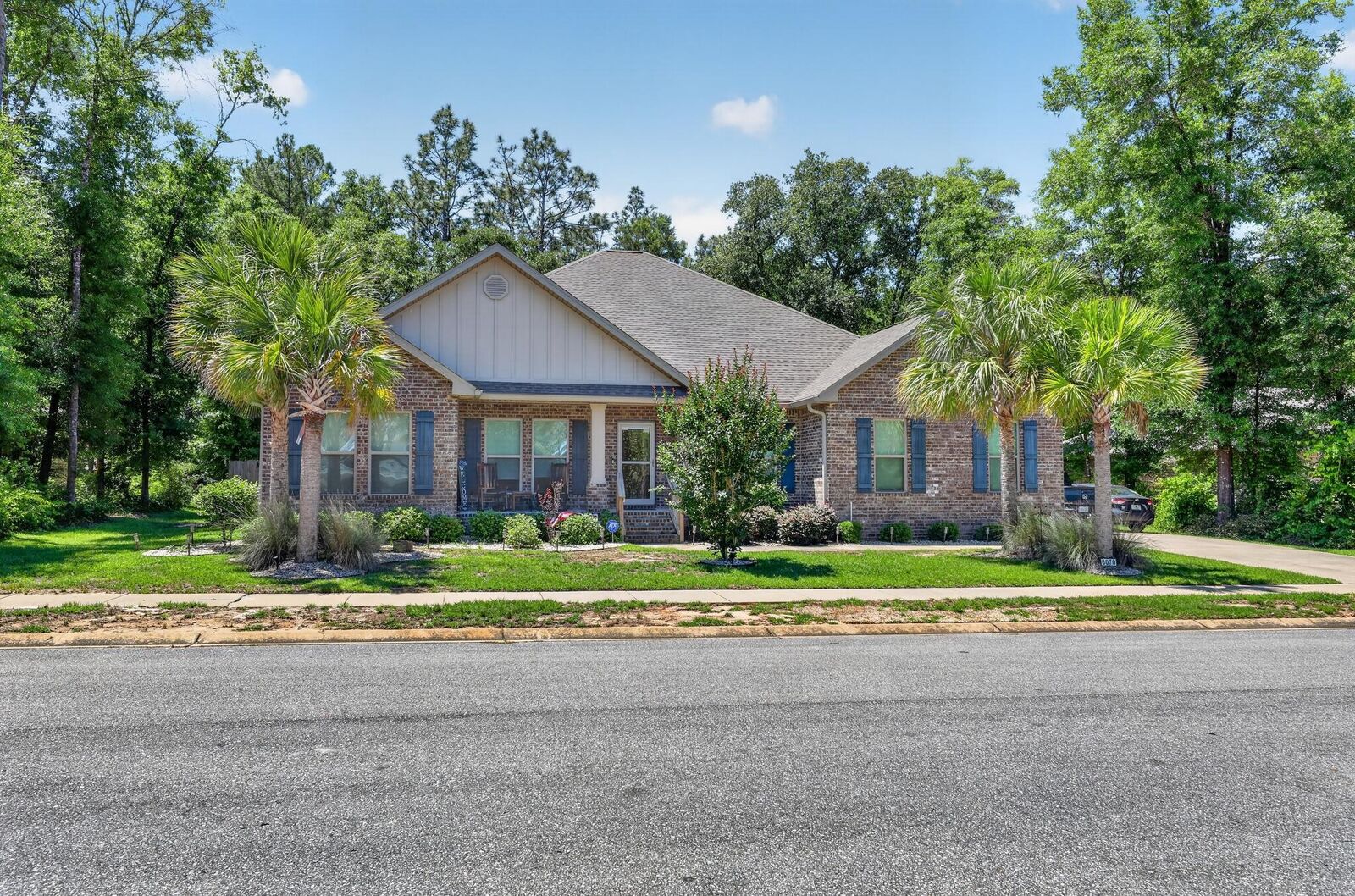 Property Photo:  6070 Carina Road  FL 32539 