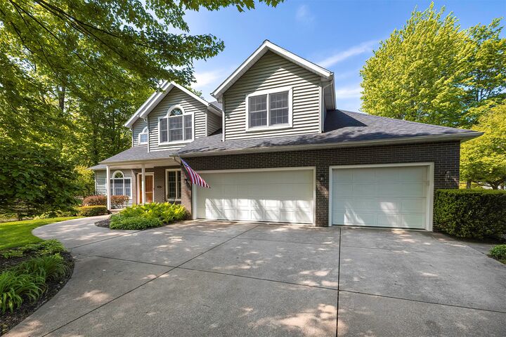 Property Photo: 5908 Beacon Hill Lane PA 16509