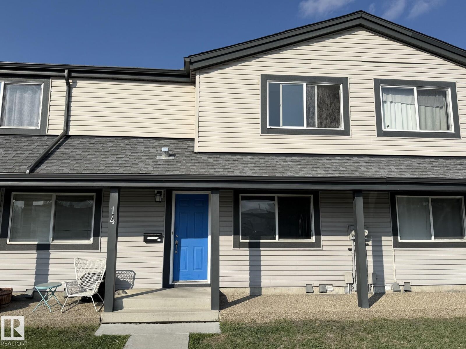 Property Photo:  18010 98 Avenue NW 14  AB T5T 3H6 