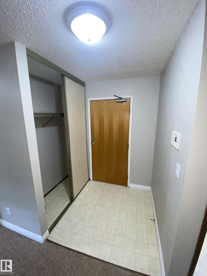Property Photo:  10826 113 Street NW 203  AB T5H 3J2 