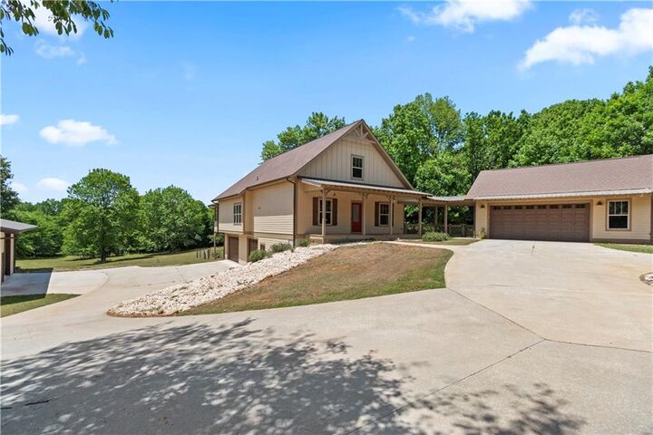 Property Photo: 4140 Highway 332 GA 30548