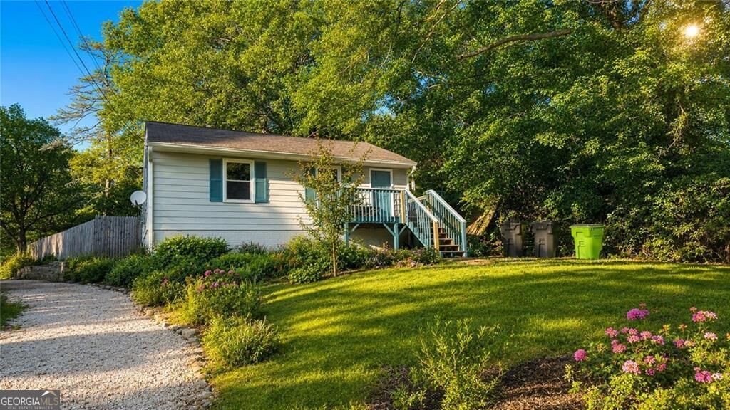 Property Photo:  1092 Mable Street SW  GA 30126 