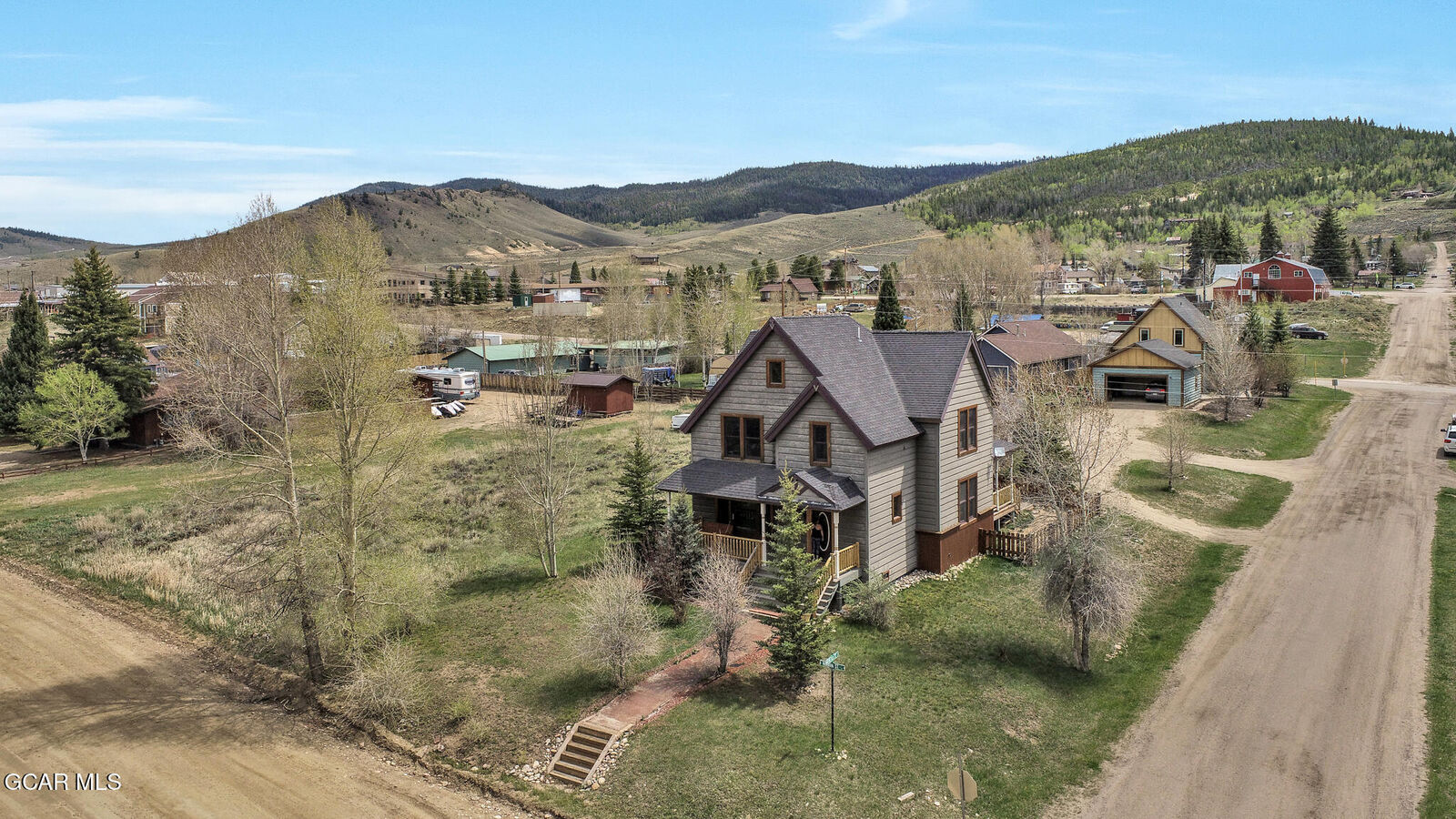 Property Photo:  120 Nevava Street  CO 80451 