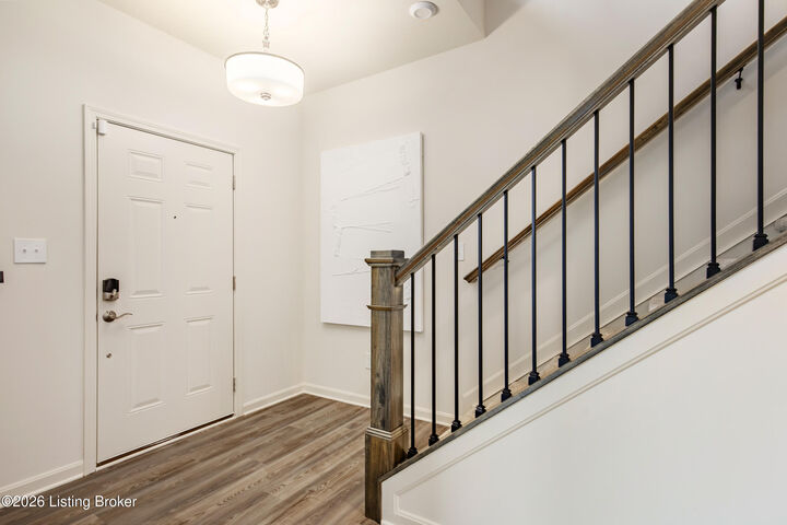 Property Photo: 7716 Fair Ln KY 40291