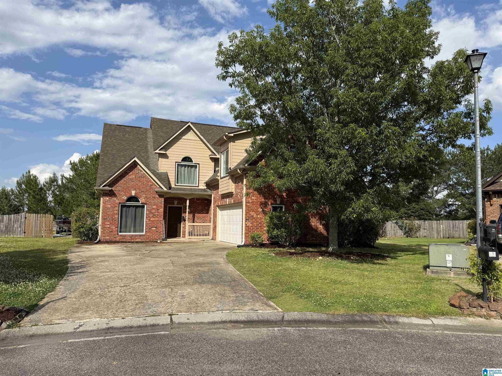 Property Photo: 100 Waterford Highlands Trail AL 35040
