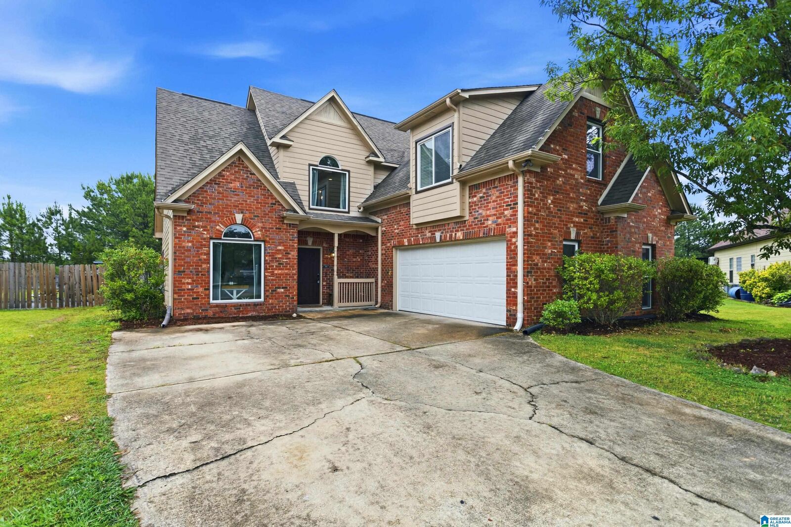 Property Photo:  100 Waterford Highlands Trail  AL 35040 