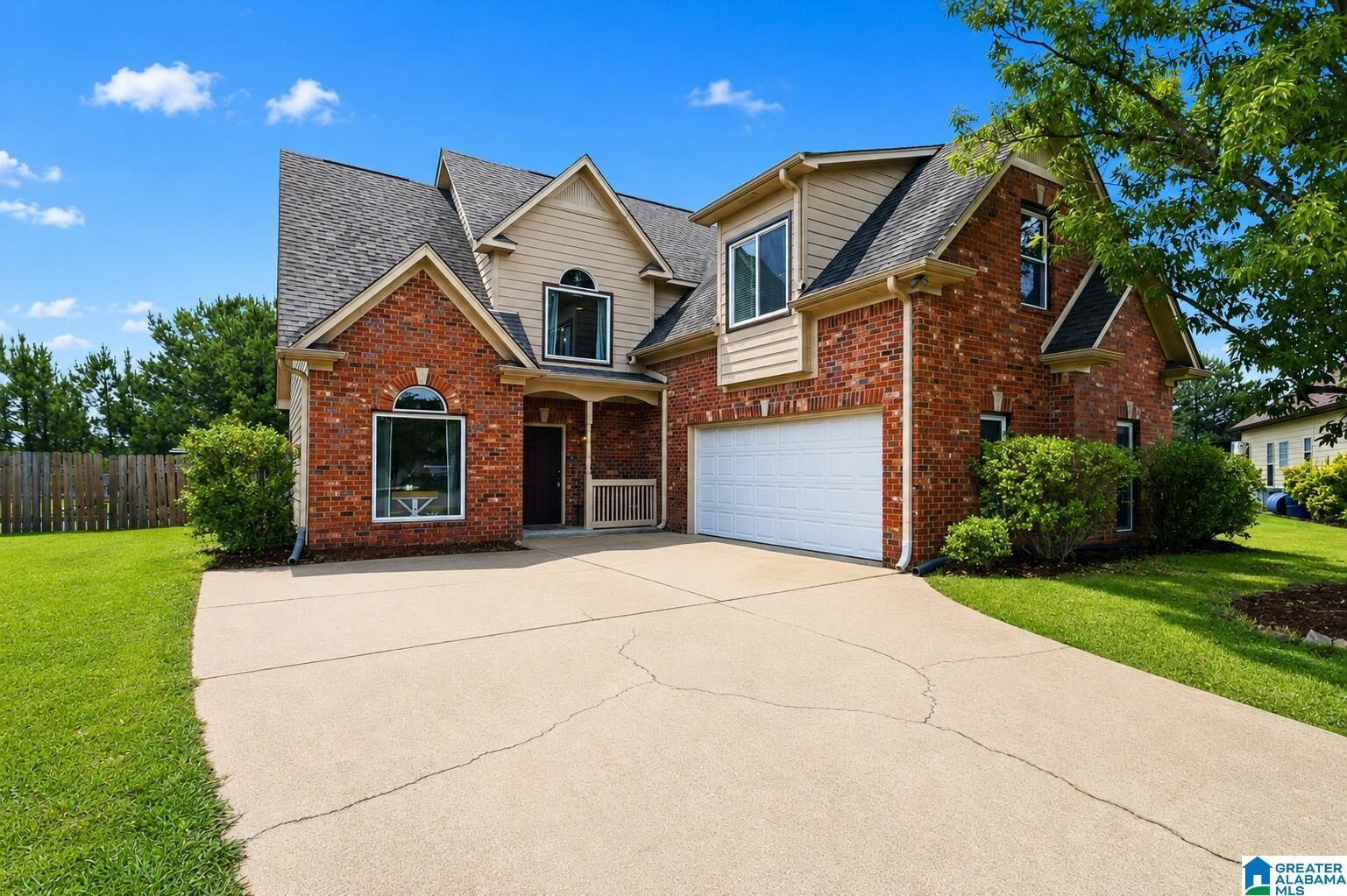 Property Photo:  100 Waterford Highlands Trail  AL 35040 
