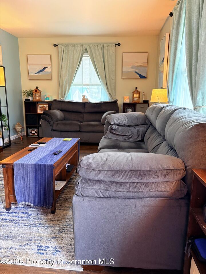 Property Photo:  467 Bagnick (Bodnick) Street  PA 18452 