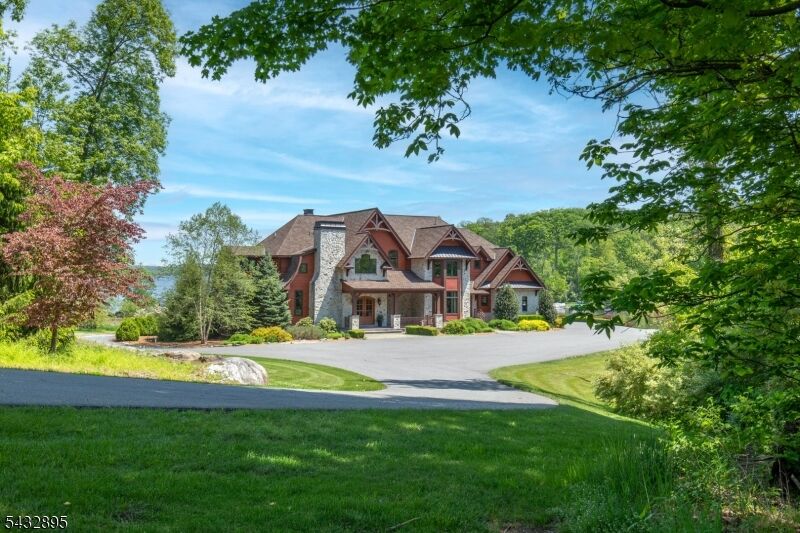 Property Photo:  1 Lakeview Point Ave  NJ 07826 