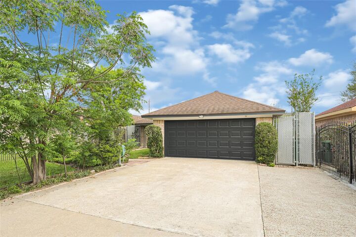 Property Photo: 9208 Carousel Lane TX 77080
