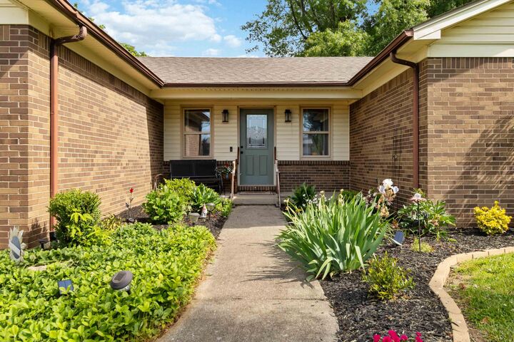 Property Photo: 152 Virginia Drive KY 40475