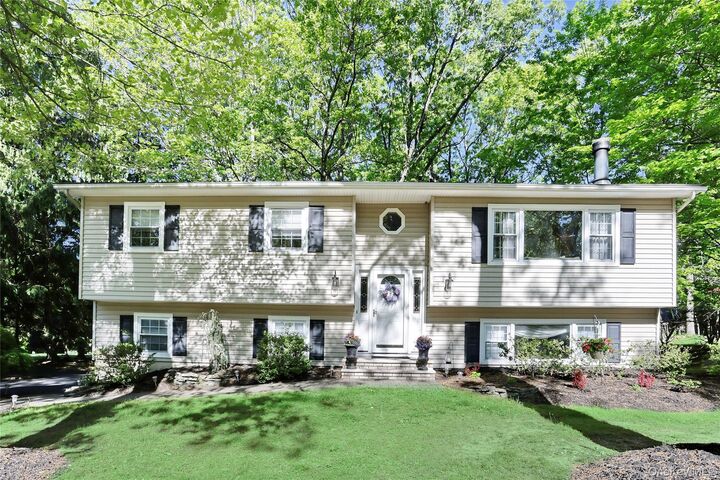 Property Photo: 3 Durham Lane NY 10901