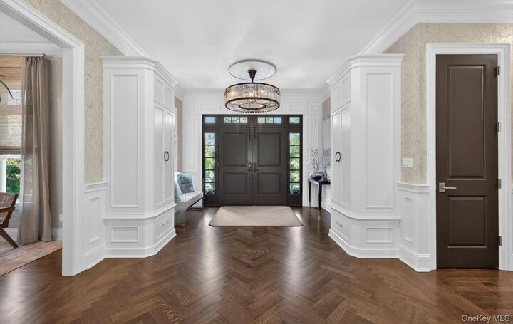 Property Photo:  32 Elm Street  NY 11797 
