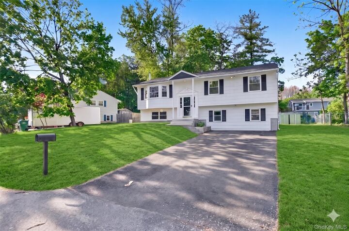 Property Photo: 8 Mockingbird Lane NY 12601