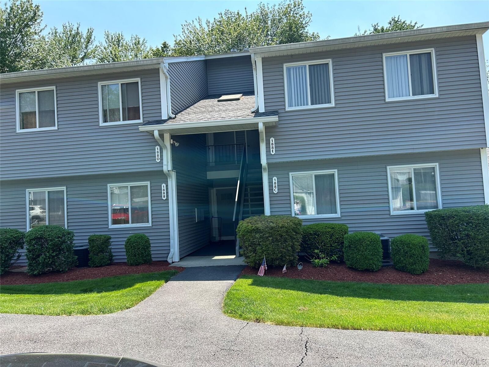 Property Photo:  188 Long Hill Drive  NY 10598 