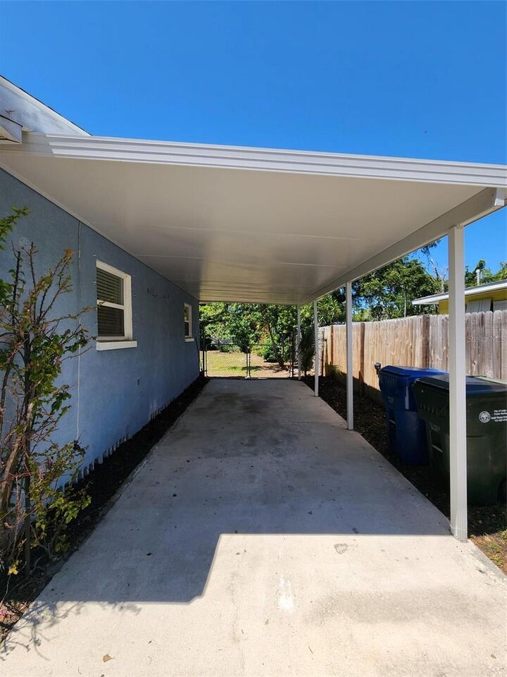 Property Photo: 1608 Edna Avenue FL 33770