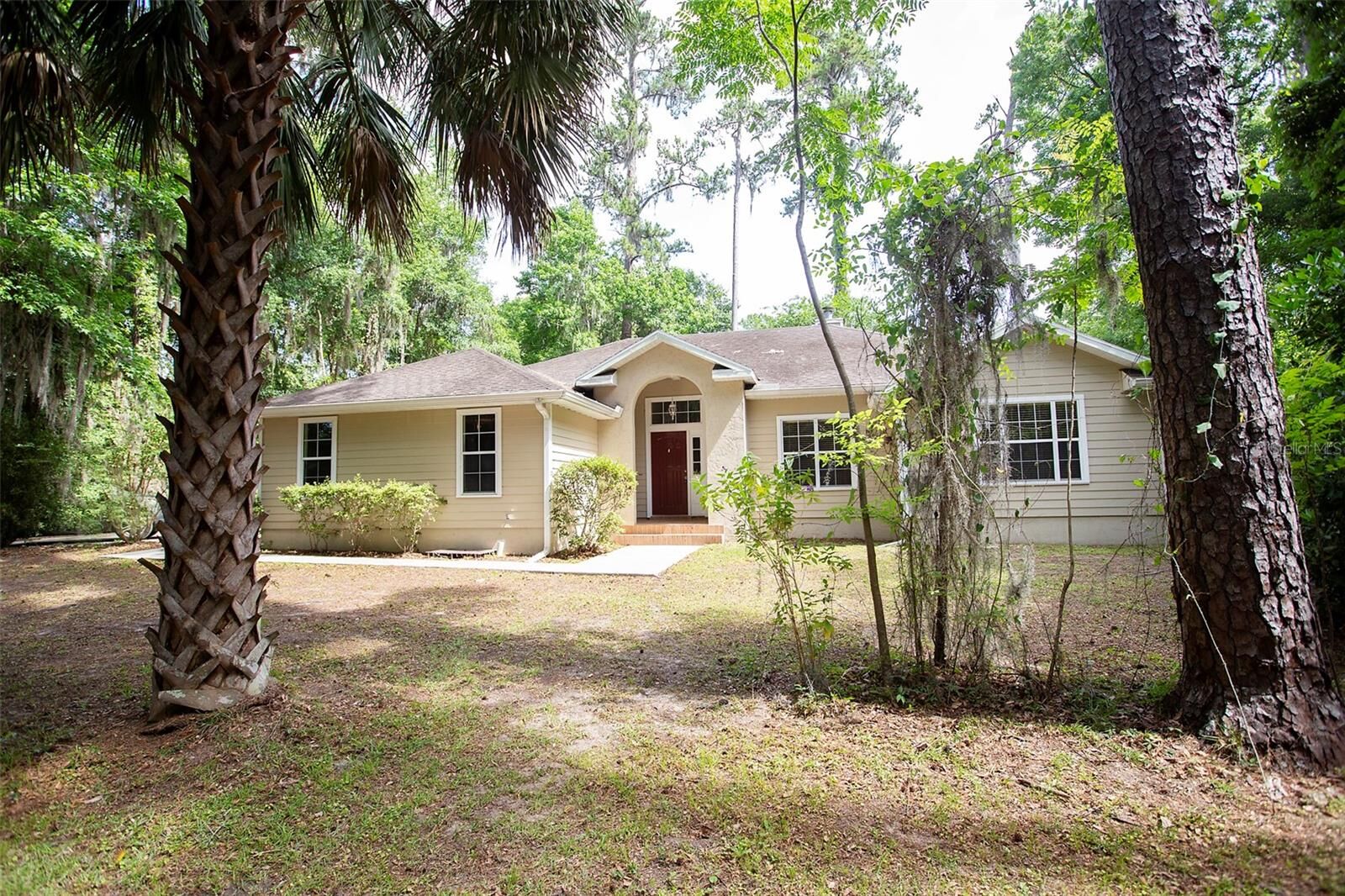 Property Photo:  2340 NW 16th Avenue  FL 32605 