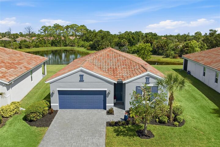 Property Photo:  333 Daylily Boulevard  FL 34275 