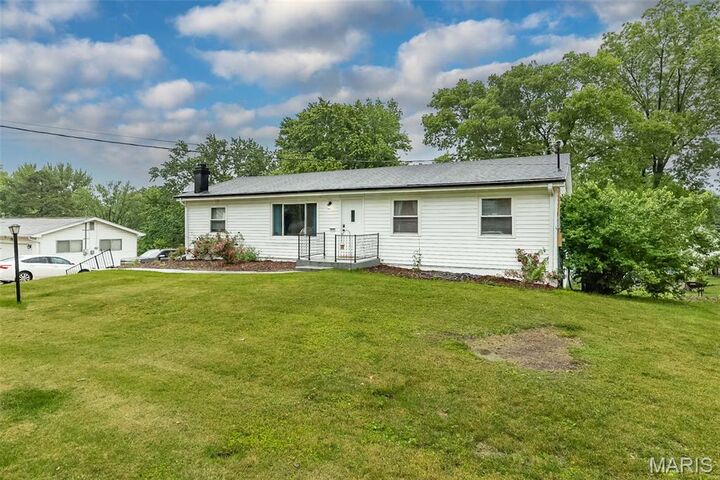 Property Photo:  1826 Elm Tree Street  MO 63376 