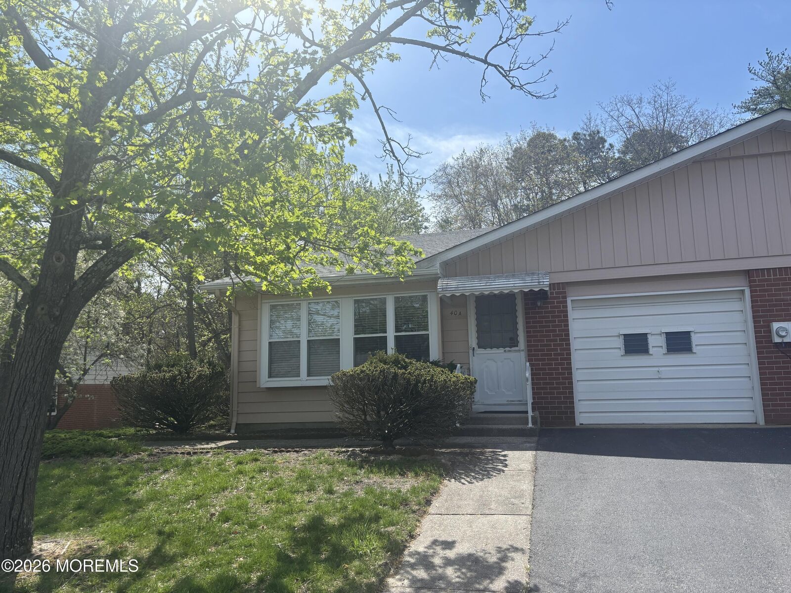 Property Photo:  40 Franklin Lane  NJ 08759 