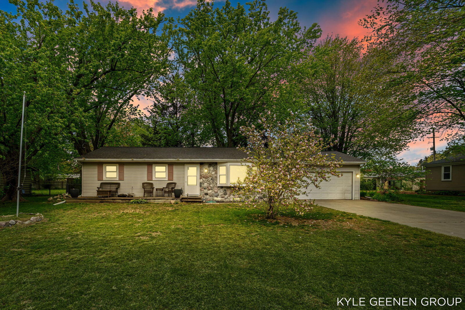 Property Photo: 1675 State Street MI 49424