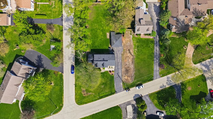 Property Photo: S611 Cedar Avenue IL 60126