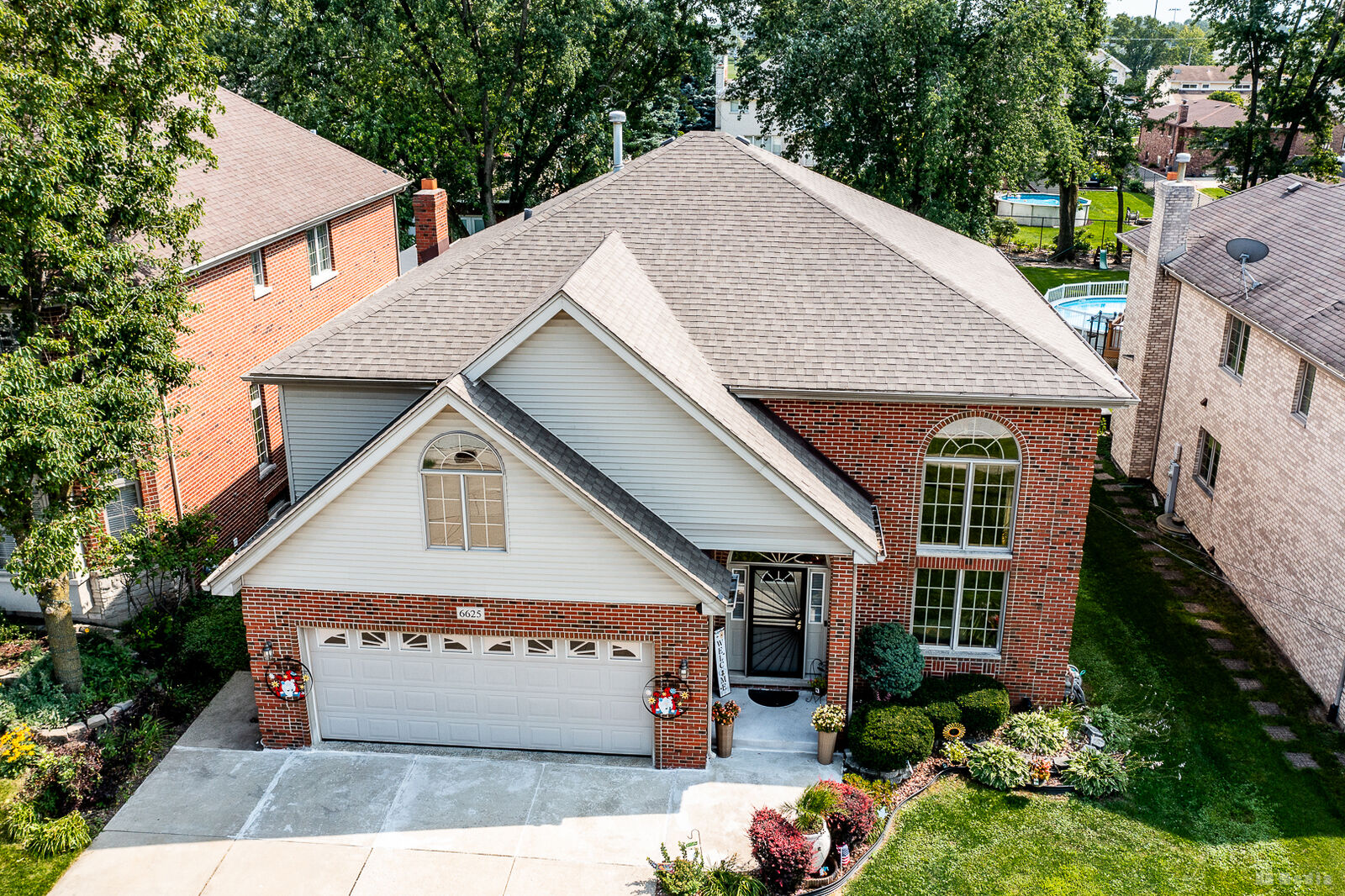 Property Photo:  6625 W 91st Place  IL 60453 
