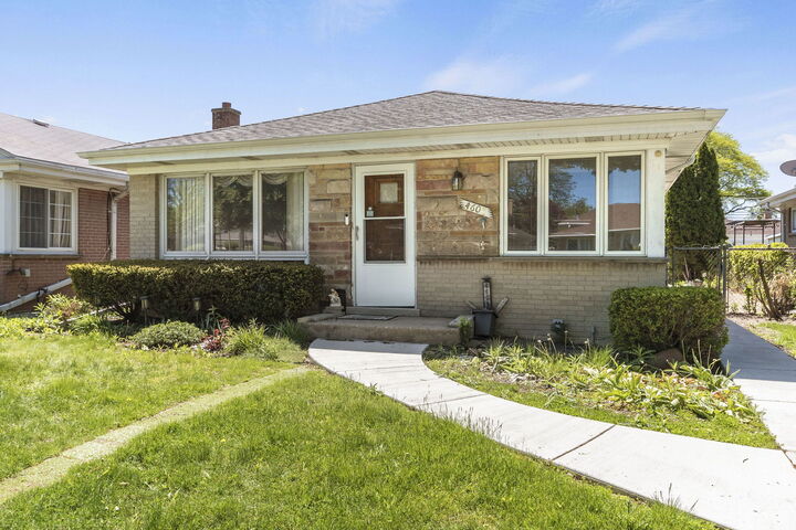 Property Photo: 4605 Jerome Avenue IL 60076
