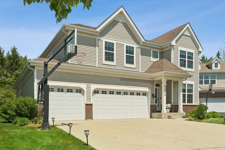Property Photo: 2313 Avalon Drive IL 60089