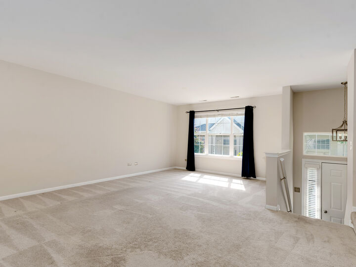 Property Photo: 2745 Canyon Drive IL 60586