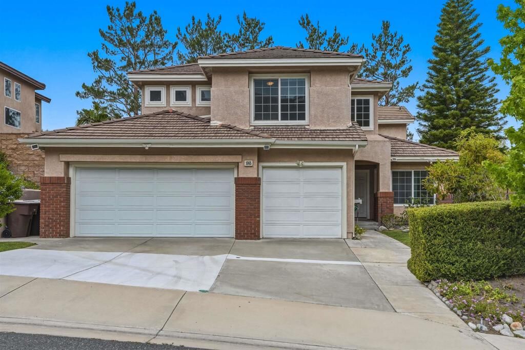 Property Photo: 1065 S Hanlon Way CA 92808