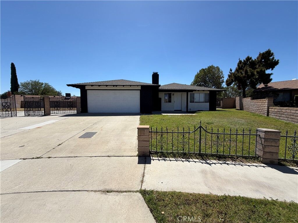 Property Photo:  15820 Rainbow Drive  CA 92335 
