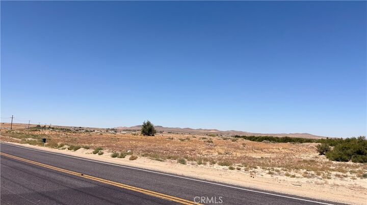 Property Photo: 29315 Indian Trail Trust CA 92342