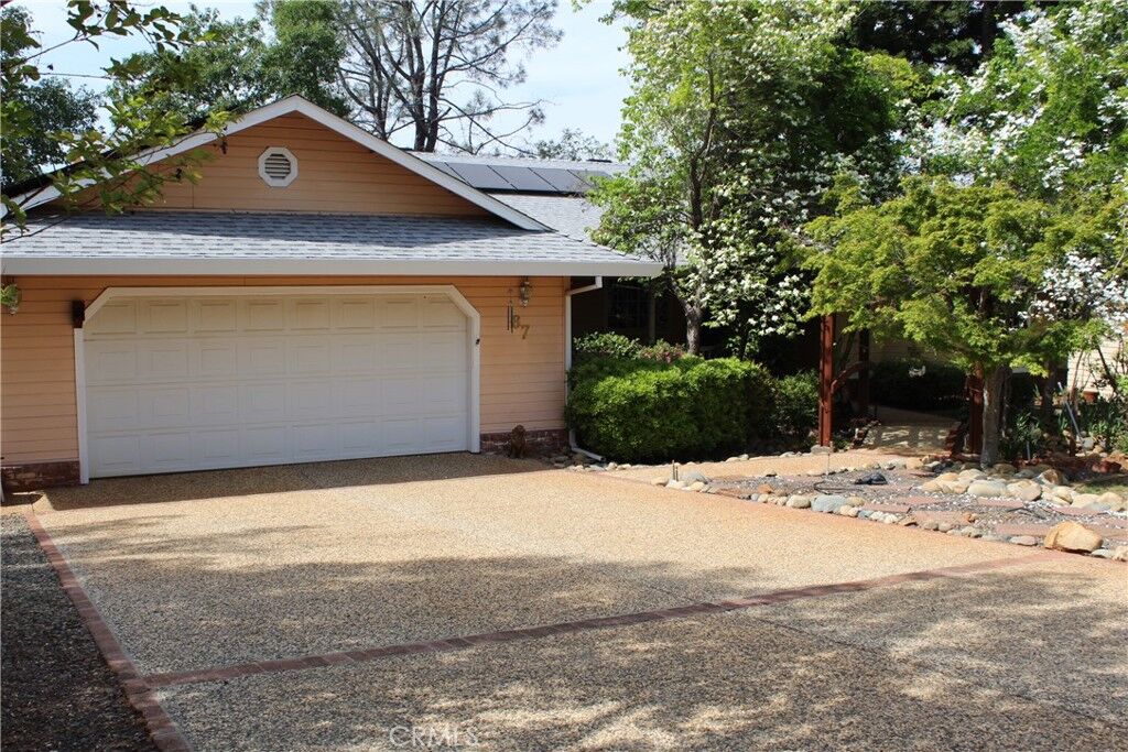 Property Photo:  87 Valley View Drive  CA 95969 