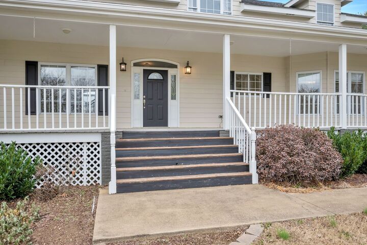 Property Photo: 1576 Old Hillsboro Rd TN 37069