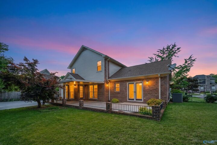 Property Photo: 103 Heritage Way SW AL 35802