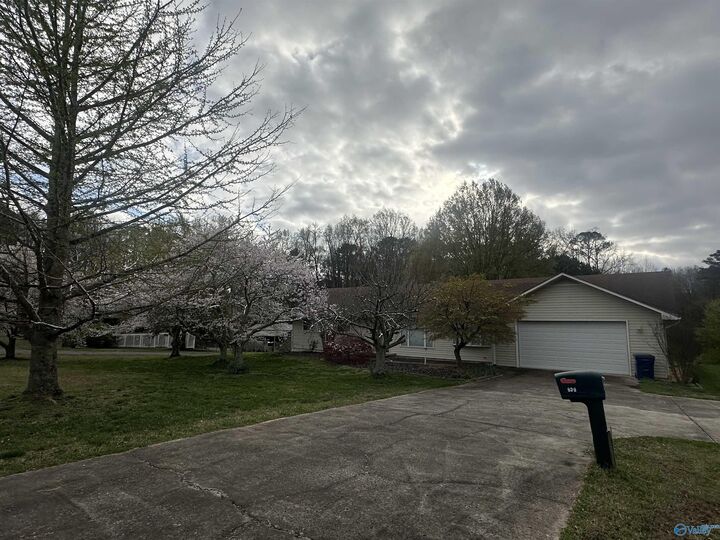 Property Photo: 829 10th Street NW AL 35016
