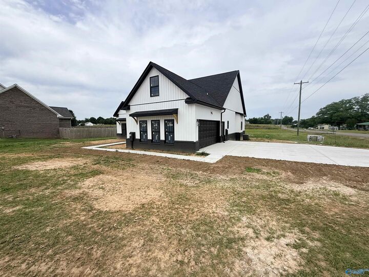 Property Photo:  248 Old Vaughn Bridge Road  AL 35640 
