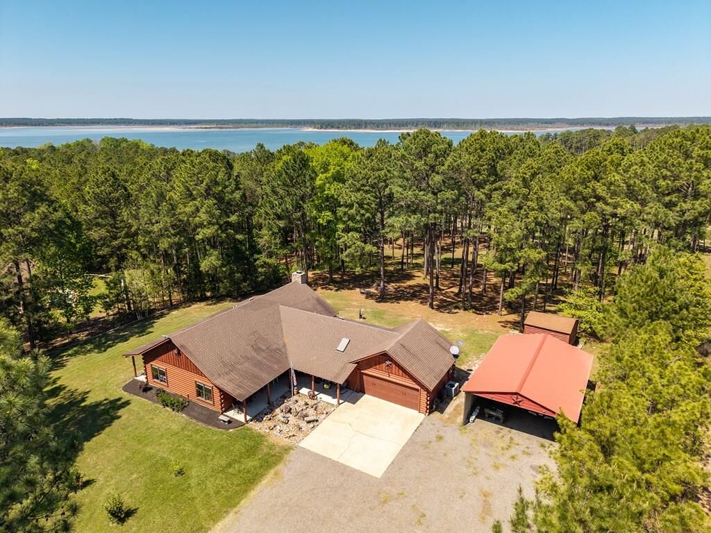 Property Photo:  560 Pr 8525  TX 75929 