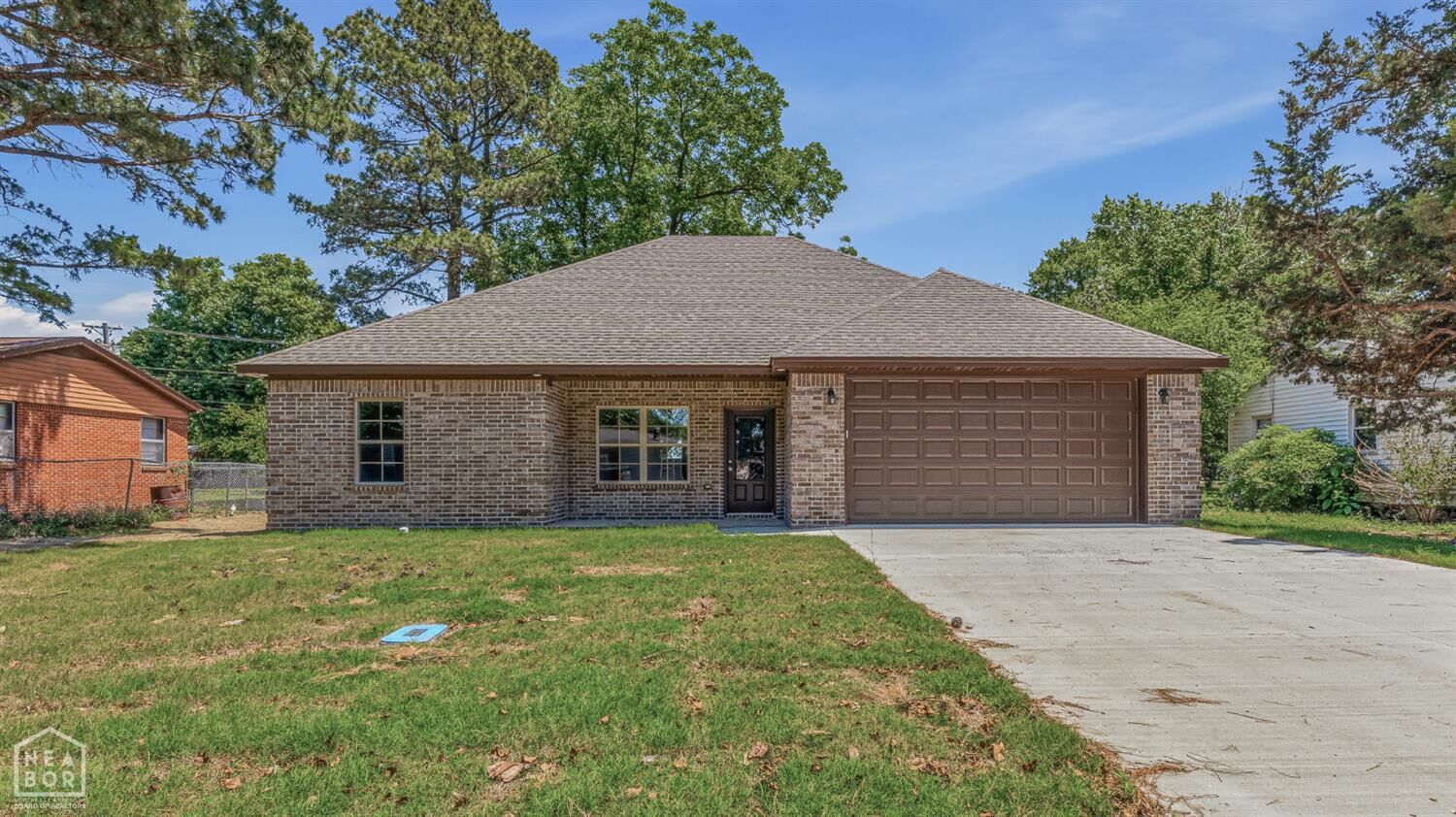 Property Photo:  500 Thurmond  AR 72438 