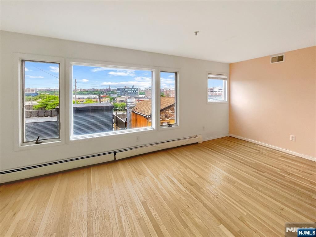 Property Photo: 8913 Riverside Place 3 NJ 07047