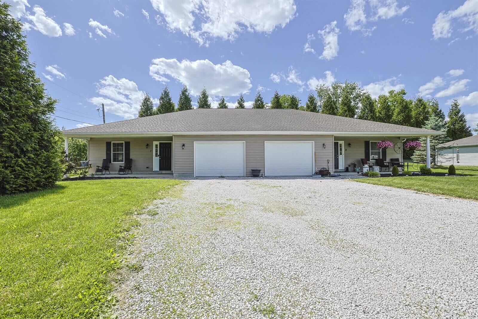 Property Photo:  165 Holbrook Lane  KY 40359 