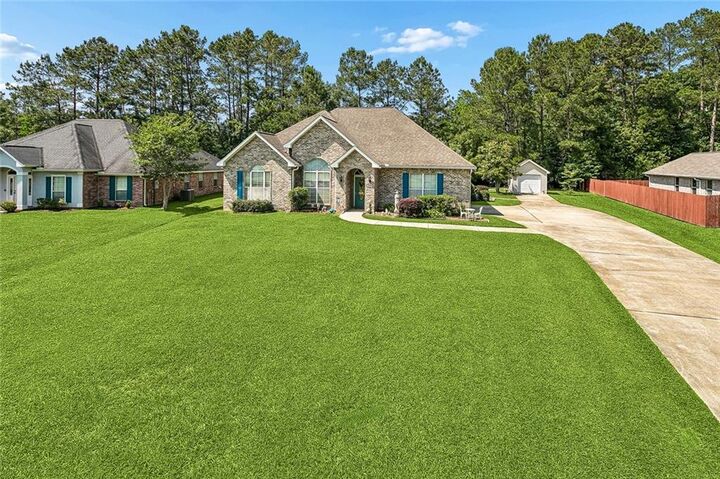 Property Photo:  1049 Forest Ridge Loop  LA 70452 