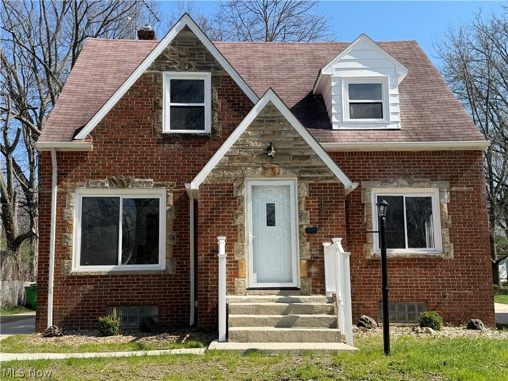 Property Photo: 24420 Glenbrook Boulevard OH 44117