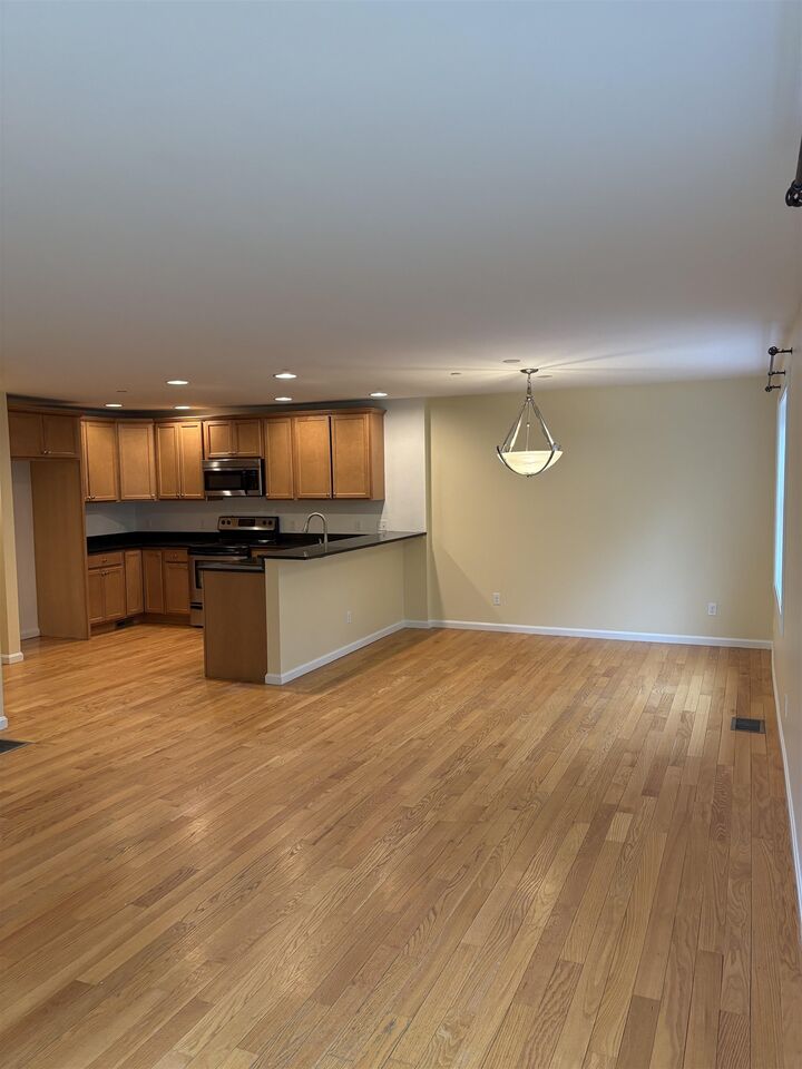 Property Photo:  274 Littleworth Road  NH 03823 