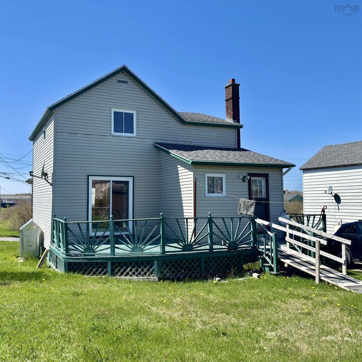 Property Photo:  456 Second Street  NS B1H 3A3 
