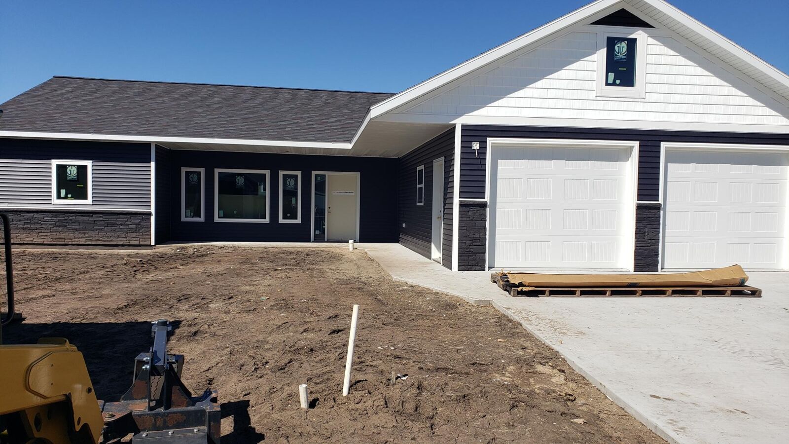 Property Photo: 1019 8th Avenue NE MN 56573