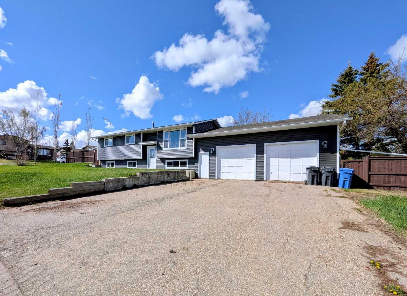 Property Photo:  26 Sunset Drive  AB T0H 3G0 