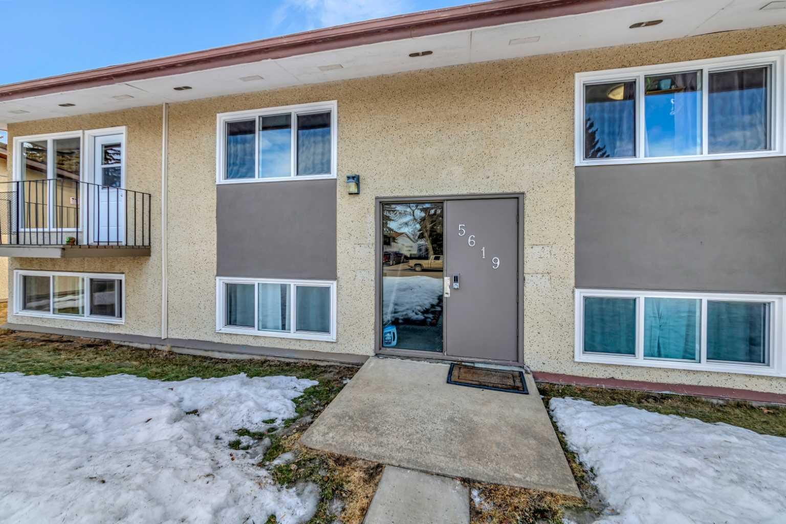 Property Photo:  5619 46 Street  AB T9V 0E6 